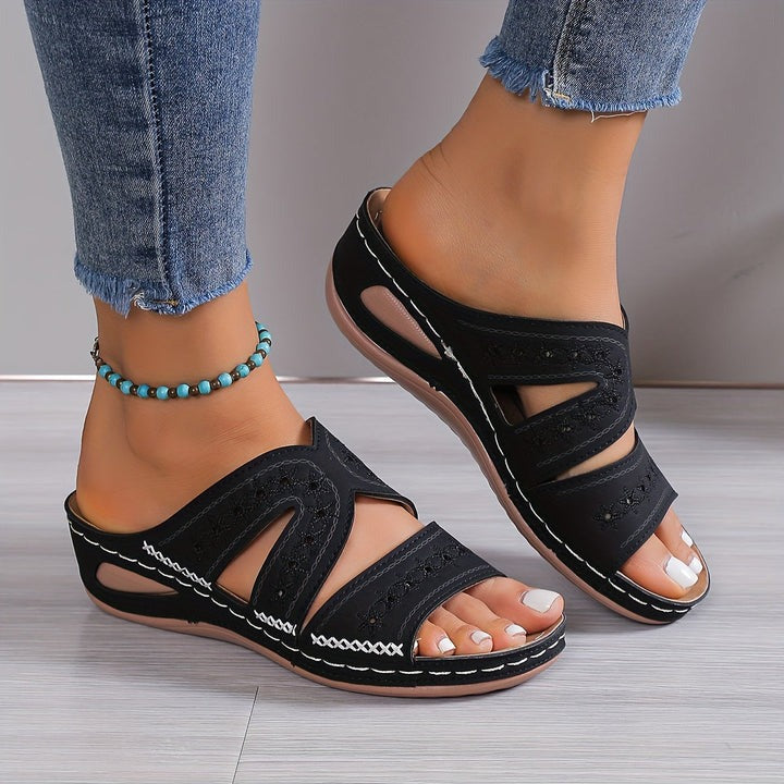 Liana  – Orthopaedic Sandals